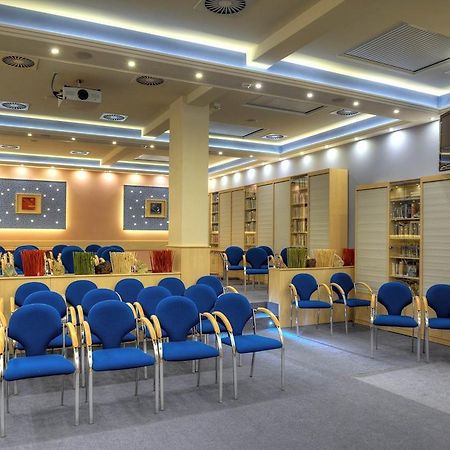 Krivan Hotel Карловы Вары Экстерьер фото